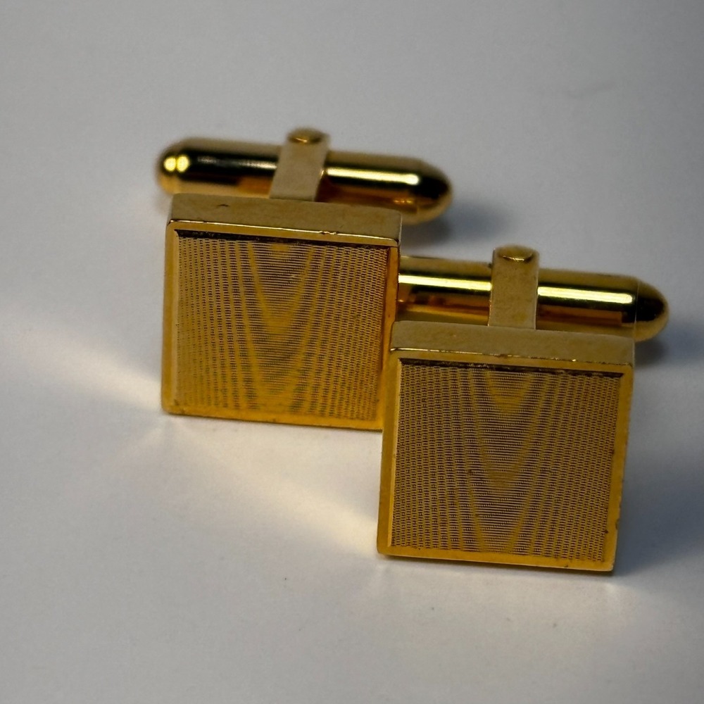 Christian Dior Vintage Cuff Links Gold Tone Wood Grain Decor Signed - Picture 2 of 6